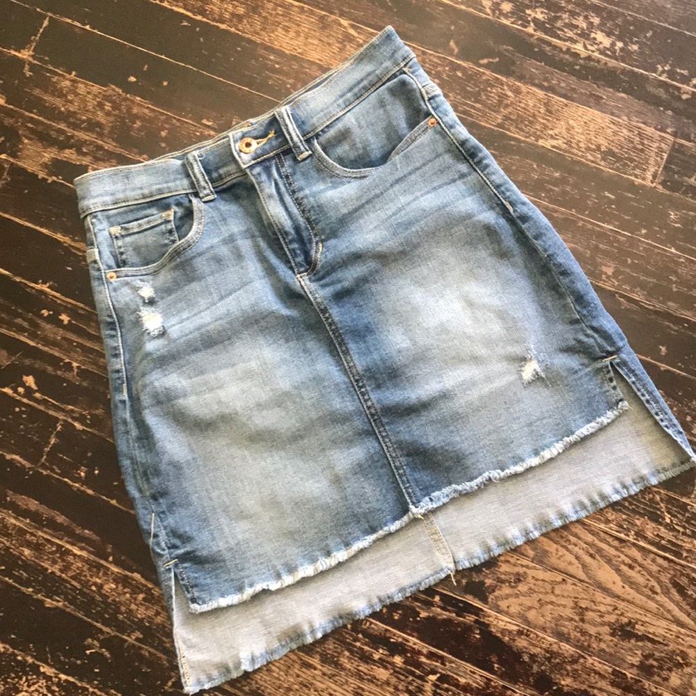 Sneak Peek Denim Skirt Sz M
